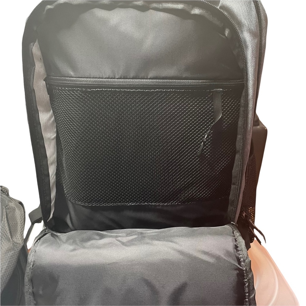 Reebok Workout Backpack New - Picture 10 of 12